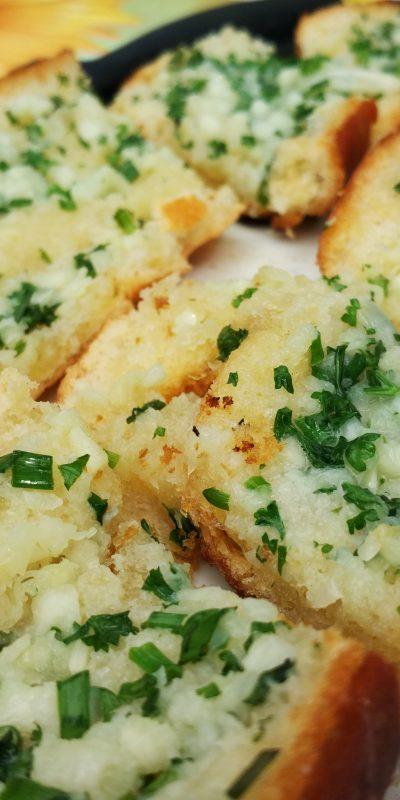 Homemade Garlic Bread Recipe For Every Parties And Events The Cooking Masters