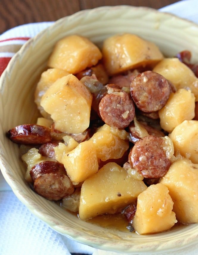 Crockpot sausage potatoes